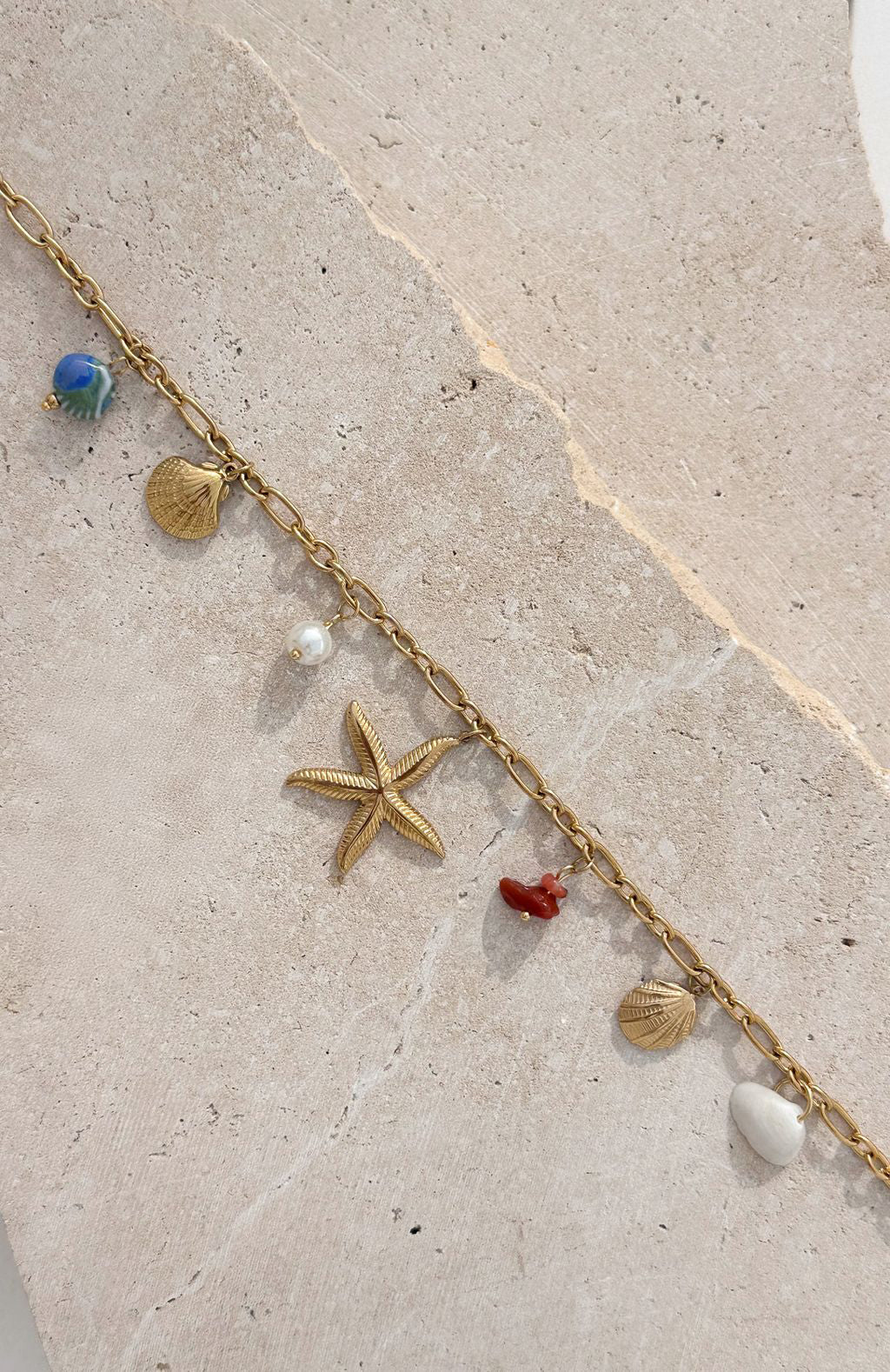 Lyla Necklace Gold